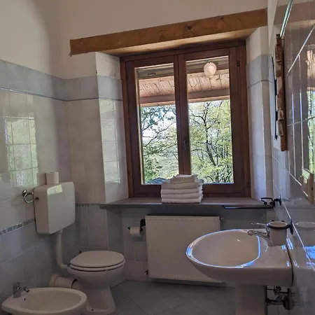 Exclusive With Private Pool Between Marche And Umbria 度假居